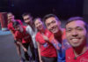 Iskandar Zulkarnain, Jonatan Christie, Goh Liu Ying, Lee Chong Wei, Chan Peng Soon and Woon Khe Wei pose for picture. (photo: Iskandar Zulkarnain's Instagram)