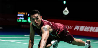 Lin Dan is struggling to maintain his composure during a high intensity match. (photo: AFP)