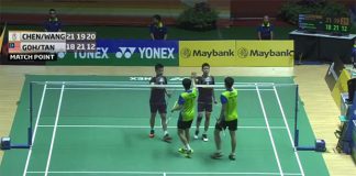 Goh V Shem (black shirt, right), Tan Wee Kiong shaking hands with their Taiwanese opponents at the end of the match