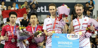 Carsten Mogensen (R)/Mathias Boe beat World No. 1 Marcus Fernaldi Gideon/Kevin Sanjaya Sukamuljo to win the 2017 Korea Open. (photo: AFP)