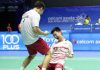 Marcus Fernaldi Gideon/Kevin Sanjaya Sukamuljo celebrate after defeating Li Junhui/Liu Yuchen in Malaysia Open semi-finals. (photo: PBSI)