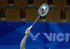 Lee Chong Wei returns a shot from Wang Zhengming at 2016 BAC. (AFP)