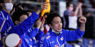 Kento Momota vows to play his best against the Malaysian Thomas Cup team on Wednesday. (photo: Shi Tang/Getty Images)