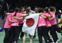 Team Japan celebrate after winning the BWF Uber Cup 2018 final against team Thailand in Bangkok. (photo: AP)