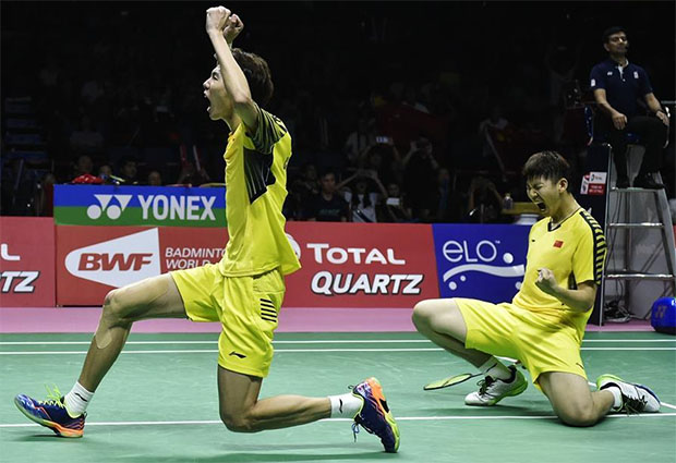 Liu Yuchen/Li Junhui are ecstatic after their come from behind win over Keigo Sonoda/Yuta Watanabe. (photo: AP)