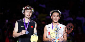 Kento Momota captures the 2018 world badminton title. (photo: AFP)