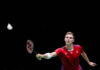 Viktor Axelsen faces a big threat from Kento Momota in the BWF rankings. (phot: AFP)