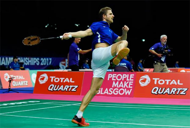 Brice Leverdez vs. Lee Chong Wei. (photo: AP)