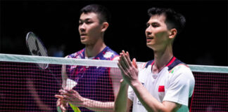 Lee Zii Jia Loses to Zhao Jun Peng in 2022 World Championships 3rd round. (photo: Shi Tang/Getty Images)