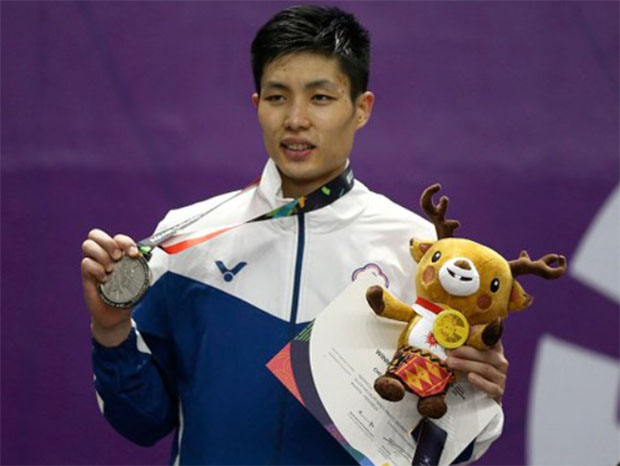 A lot of respect to Chou Tien Chen for putting up a strong fight. (photo: AFP)