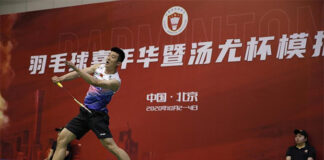 Chen Long takes the Fighting Dragon team over the Eagle team in the Thomas Cup simulation. (photo: Xinhua)