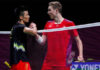 Viktor Axelsen (R) faces Chen Long in Denmark Open semi-final. (photo: Visual China Group via Getty Images)
