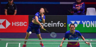 Chow Mei Kuan/Lee Meng Yean advance to the Syed Modi International semi-finals. (photo: AFP)