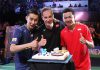 Peter Gade (middle) celebrates his 39th birthday with Lee Chong Wei (left) and Taufik Hidayat. (photo: Kwongwah)