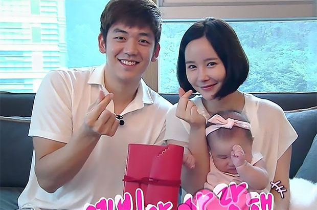 Lee Yong-Dae, his wife Byun Soo Mi and their daughter feature in a Korean reality TV show. (photo: KBS)
