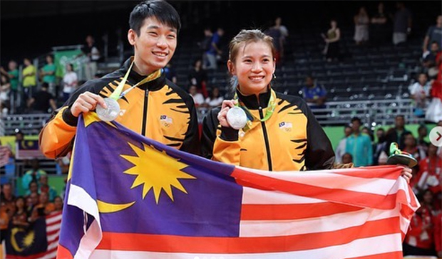 Goh Liu Ying (R) and Chan Peng Soon are the most successful mixed doubles pair in Malaysian badminton. (photo: AFP)